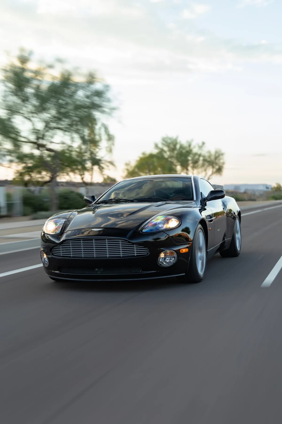 Aston Martin logo